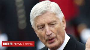 Van agt zijn 90ste verjaardag. Hollanda Nin Eski Muhafazakar Basbakani Dries Van Agt Muslumanlarin Duygularini Daha Fazla Dikkate Almaliyiz Bbc News Turkce