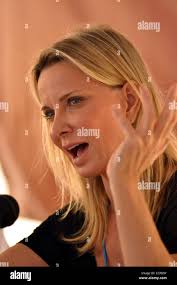 Susan casey hi-res stock photography and images