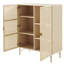 En résulte un meuble raffiné et tendance, inspiré des chambres japonaises. Armoire 2 Portes Cannage En Rotin Solstice Maisons Du Monde