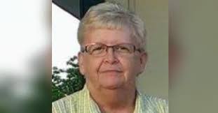 Lana Hatfield's Instagram, Twitter & Facebook