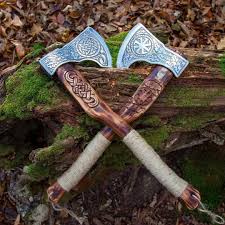 Epingle Par Ozay Mobilya Dekarosyon Sur Guns And Blades Hache De Guerre Hache Viking Tatouages Marvel