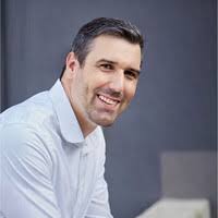 80+ profilů „Mikula“