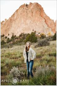 Colorado Springs High School Senior Photos At Garden Of The Gods Denver Wedding Photographer Senior Photos Girl Senior Pictures High School Seniors Photos