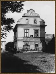 Pro imobilní občany a seniory zařizujeme donášky titulů. Fenomen Ceskych Knihoven V Osmickovem Roce Ustecky Kraj Mistni Kultura