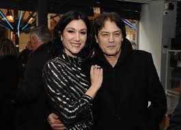 5,545 likes · 138 talking about this. Koncert U Kuci Vlado Kalember I Ana Rucner Su Savrsen Par Nakon Razvoda Express