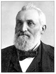 Starr James's Instagram, Twitter & Facebook