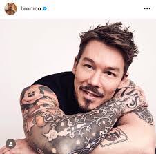 David Host's Instagram, Twitter & Facebook