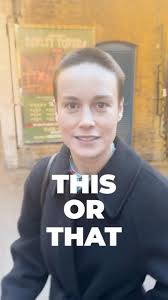 With my time in London coming to an end, it only felt right to do a This or  That: London 🎡💂🏼‍♀️🇬🇧 vs LA 🌴⭐️🎬 edition!