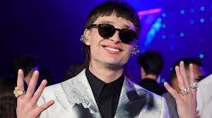 Ernie Bonilla's Instagram, Twitter & Facebook