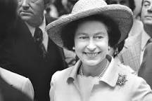 Image of Queen Elizabeth 50 years old