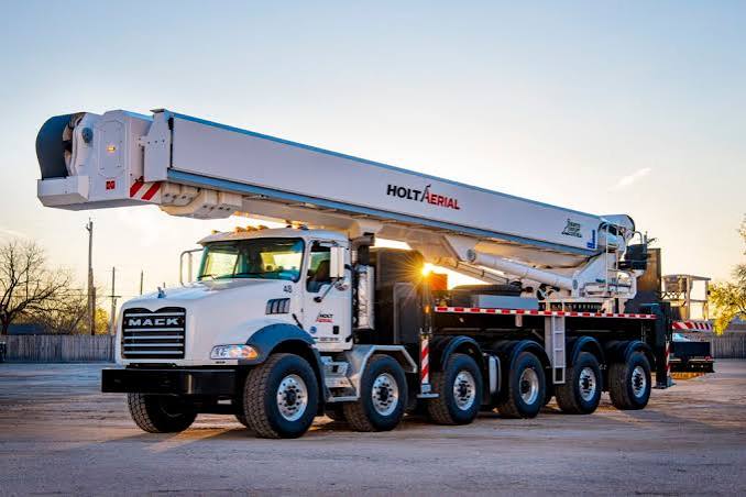 Bronto Skylift S125HDT Aerial Lift