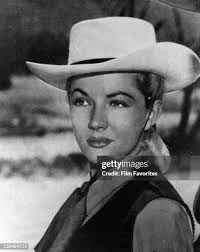 59 Phyllis Coates Photos & High Res Pictures