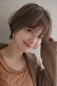 short bob hairstyles에 있는 핀