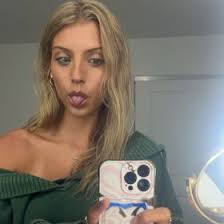 Abigale Smith (abbasmith)