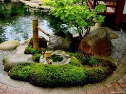 How To Decorate With Moss In Your Garden Japanese Garden Small Japanese Garden Japanese Garden Design