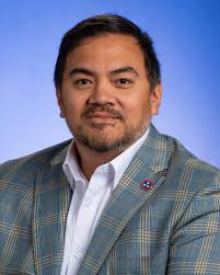 Josh Rosales's Instagram, Twitter & Facebook