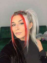 Pin By Aljona On Volosy Hair Color Streaks Aesthetic Hair Dyed Hair