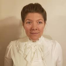 Laura Hindman (@lhindmandoeshair) • Instagram photos and videos