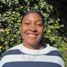 Daisy Kamp's Instagram, Twitter & Facebook