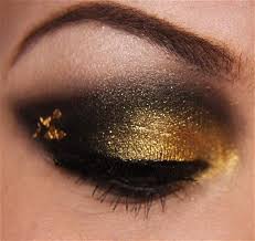 Black And Gold Smokey Eye Makeup Makeup Your Jangsara Tutorial Emma Watson Black Gold Cheer Makeup Makeup Dramatic Makeup