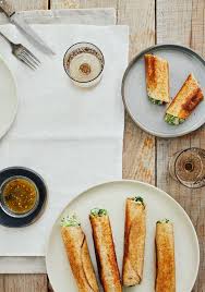 Taquitos Aux Haricots Blancs Au Brocoli Au Cheddar Trois Fois Par Jour Food Mexican Food Recipes Food Inc