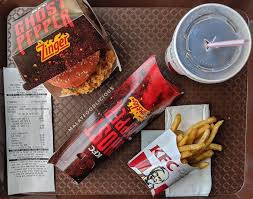 Kfc are turning up the heat for innovation (literally) with the new ghost pepper zinger burger. Kfc Ada Menu Baru Ghost Pepper Zinger Nak Like Semata Mata Facebook