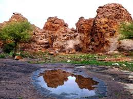Favourite among trekkers, this is also considered as one of the most visited tourist places around hyderabad, particularly for a day trip. Rocks Reflected Picture Of Oravakallu Rock Garden Kurnool Tripadvisor
