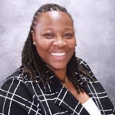 Cari Glover's Instagram, Twitter & Facebook