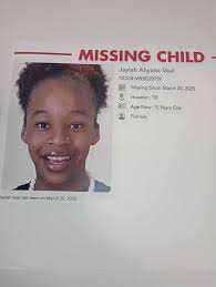 Grizzy's Hood News added a new photo.