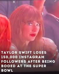 Margo Hopkins's Instagram, Twitter & Facebook