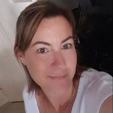 I finally picked up my certificate 👩‍🎓 I'm incredibly grateful and proud  to have earned my bachelor's degree. I had to work extremely hard and  overcome many obstacles along the way, but