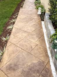These walkways can curve, run straight, widen, or narrow. 45 Home And Building Sidewalk Walkway Design Ideas Pressure Washing Massachusetts Instabrite