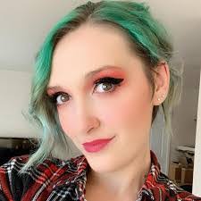 Shelby Shaffer's Instagram, Twitter & Facebook