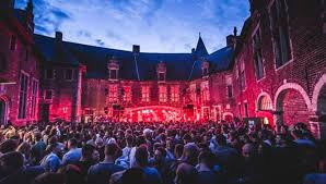 Publié le 16 juillet 2021 à 17:07. Music And Arts Festival Horst 2021 In Holsbeek Be Guide Tickets Festivalsunited Com