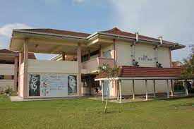 Sms sultan iskandar, sbpi kubang pasu, sbpi selandar, sbpi jempol, sbpi kuantan, sbpi tun abdul razak, sbpi temerloh, sbpi gopeng, sbpi rawang, sbpi gombak, sbpi sabak bernam dan sbpi. Sekolah Sekolah Berasrama Penuh Integrasi Sabak Bernam Facebook