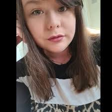 Louise Gale's Instagram, Twitter & Facebook