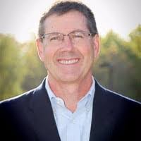 Steven Houchen's Instagram, Twitter & Facebook