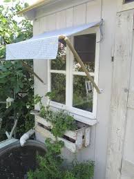 Waldstrumpf Und Schon Wieder Warten Wir Auf Grau Garten Gartenhaus Waldstrumpf