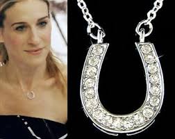 Swarovski Kristall Lila Wise Lehrer AB Eule Vogel Anhänger Charme Kette  Halskette Schmuck Niedlich Weihnachten Geburtstag Beste Freunde Familie  Geschenk neu