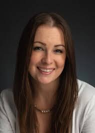 Lori Rush's Instagram, Twitter & Facebook