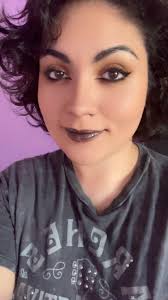 Embracing artistic personality type after self-discovery