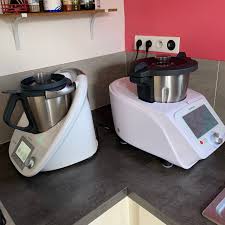 Qui Du Monsieur Cuisine Connect Ou Du Thermomix Est Le Meilleur La Poule Factory