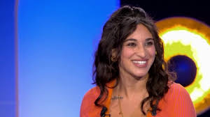 Monique et ses copines sont petites. Camelia Jordana Extrait On N Est Pas Couche En Streaming France Tv