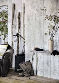 Renover Facilement Un Mur Avec De Beaux Lambris Effet Bois Clair Une Ambiance Campagne Chic Et Une Decoration Soignee O Deco Maison Parement Mural Lambris Pvc