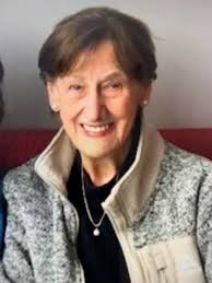 C'est avec regret que je vous partage la nouvelle que ses fils nous ont  donné concernant leur mère Nicole Bernier Caya membres du groupe depuis des  années. Nicole mon amie sache que