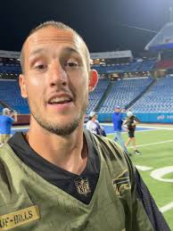 What a game! What an experience! Thank you bills mafia for year in and year  out making core memories w/ my dad💥, We Got to answer trivia question with  my dad (38 year season ticket holder!) after 1st ...