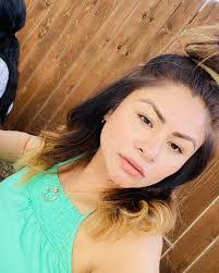 Isela Arce's Instagram, Twitter & Facebook