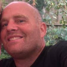 Ash Mills's Instagram, Twitter & Facebook