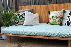 Form the pieces for the two xs on the back of the daybed the same way we did the sides. How To Build An Easy Diy Daybed That You Can Make In One Day