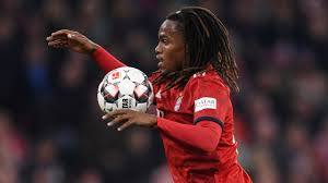 Renato sanches is a 22 years old (as of july 2021) professional footballer from portugal. Kini Renato Sanches Sudah Benar Benar Jadi Pemain Bayern Kumparan Com